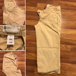 Gap Capri Khakis